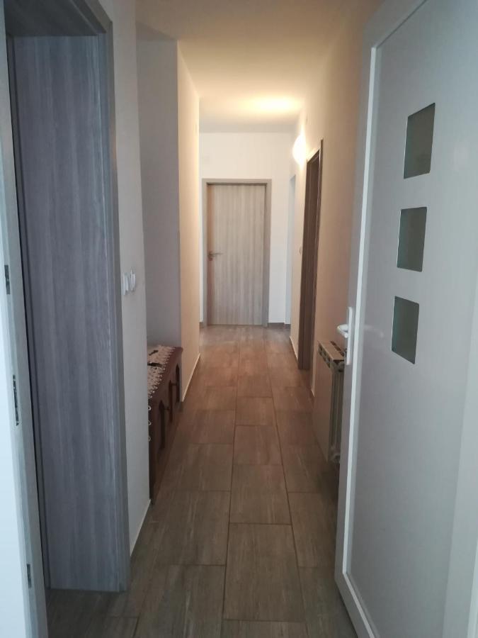 Apartmani Katerina Pula Exterior foto